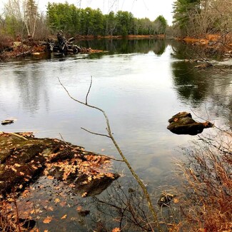 13 Hummingbird Ln, Standish, ME 04091