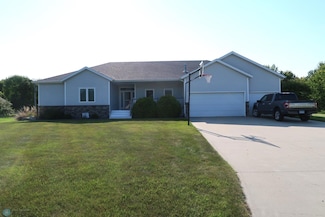 1101 Southcreek Ave, Glyndon, MN 56547