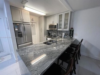 5103 NW 35th St Unit 402, Lauderdale Lakes, FL 33319