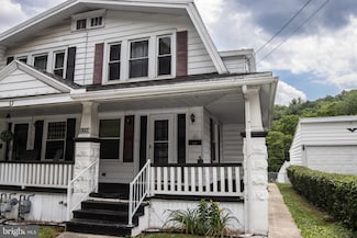 1239 Pottsville St, Pottsville, PA 17901