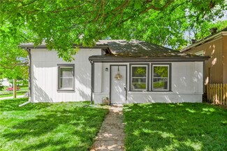 222 W College St, Independence, MO 64050