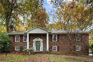 2285 Cherrywood Dr, Clemmons, NC 27012