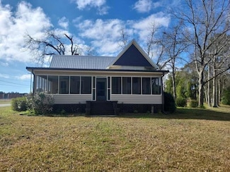 235 W Broad Ave, Whigham, GA 39897
