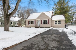 116 Edna Rd, Syracuse, NY 13205