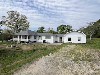 11515 Frankfort Rd, Tuscumbia, AL 35674