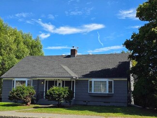 157 Swan St, Methuen, MA 01844