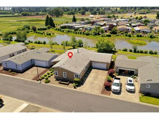 51427 SE Springlake Loop Unit 113, Scappoose, OR 97056