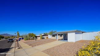 2764 W Calle Del Huerto, Tucson, AZ 85741