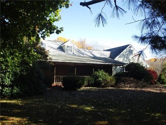 155 Fairmont Rd, Chicora, PA 16025