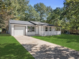 506 Worsham St, Montgomery, TX 77316