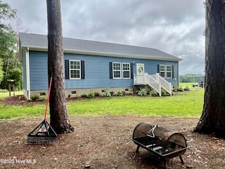 77 Sandbank Rd, Eure, NC 27935