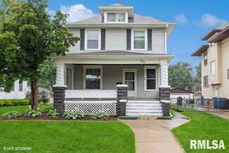 731 7th Ave S, Clinton, IA 52732