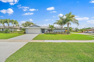 1342 Essex Dr, Wellington, FL 33414