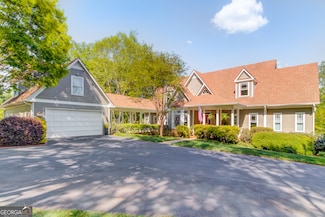 1126 Shoreline Dr, Jefferson, GA 30549