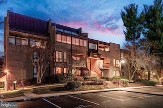 11252 Chestnut Grove Square Unit 147, Reston, VA 20190