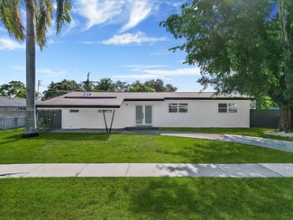 9420 Dominican Dr, Cutler Bay, FL 33189