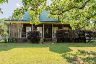 5642 Hwy 32, Water Valley, MS 38965