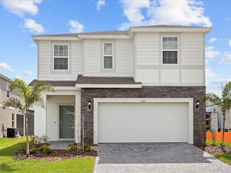 2221 Lelani Cir, Davenport, FL 33897