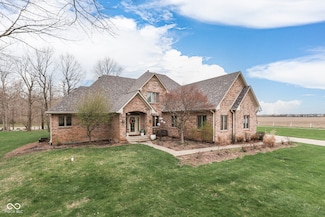 1344 S Fox Paw Dr, New Palestine, IN 46163