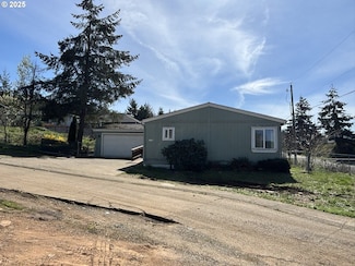 1038 N Hillside Dr, Cottagegrove, OR 97424