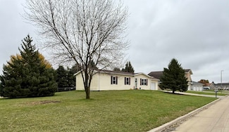 4 Haro Dr, Spencer, IA 51301
