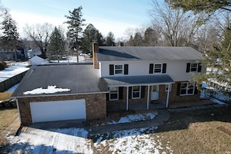 6404 Gardenview Dr, Fort Wayne, IN 46809