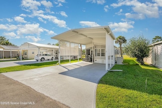 555 Lake Dr Unit 555, Titusville, FL 32780