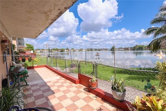 300 NW 107th Ave Unit 101, Miami, FL 33172