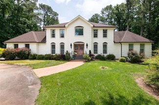 1908 Musket Ct, Stone Mountain, GA 30087