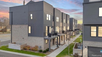 1061 Hampton Cir, Detroit, MI 48207