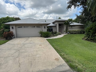 114 Daisy Ln, Lake Placid, FL 33852