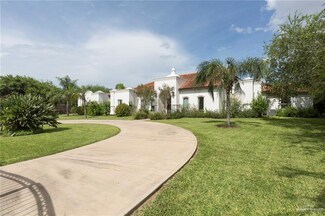 1404 S Stewart Blvd, Alton, TX 78573