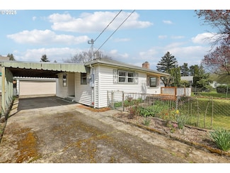 7515 SE Luther Rd, Portland, OR 97206