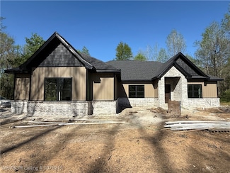 633 Pecan Grove Rd, Alma, AR 72921