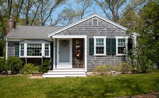 112 Sisson Rd, Harwich Port, MA 02646