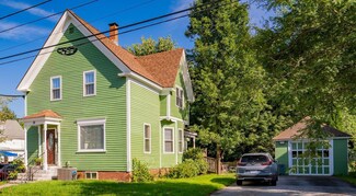 38 Fern St, Auburn, ME 04210