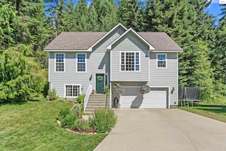 187 White Way, Priest River, ID 83856