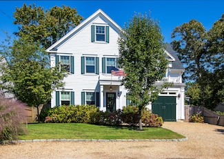 53 Pinehurst Rd, Edgartown, MA 02539