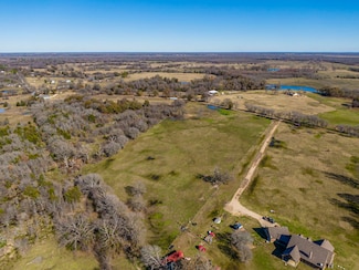 00 NE Cr 3250, Chatfield, TX 75105