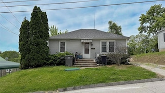 787 Memorial Dr, Sainte Genevieve, MO 63670