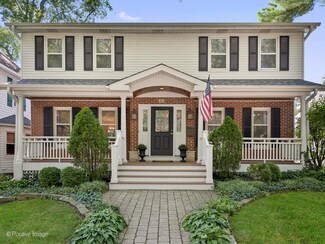 414 S Bruner St, Hinsdale, IL 60521