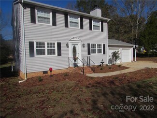 5113 Teakwood Dr, Kannapolis, NC 28083