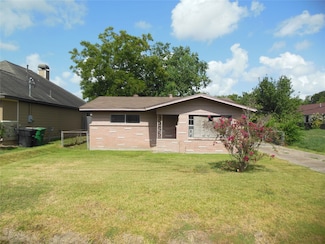 8110 Livingston St, Houston, TX 77051