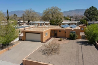 1606 Hoffman Dr NE, Albuquerque, NM 87110