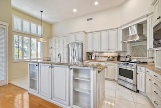 6056 Piros Way, Oceanside, CA 92056