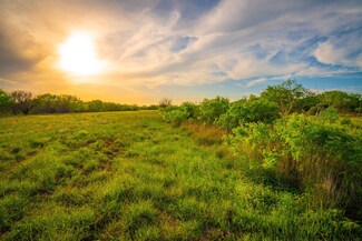 3305 Cr 129, Kenedy, TX 78119