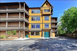 450 N Main St Unit S207A, Wauconda, IL 60084