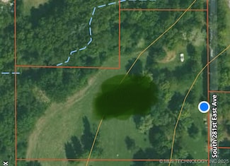 12150 S 281st East Ave, Coweta, OK 74429