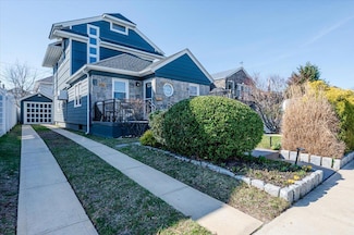 260 W Market St, Long Beach, NY 11561