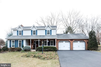 1323 Fenwick Dr, Harrisburg, PA 17110